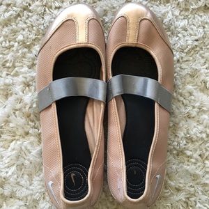 nike athena mary jane flat